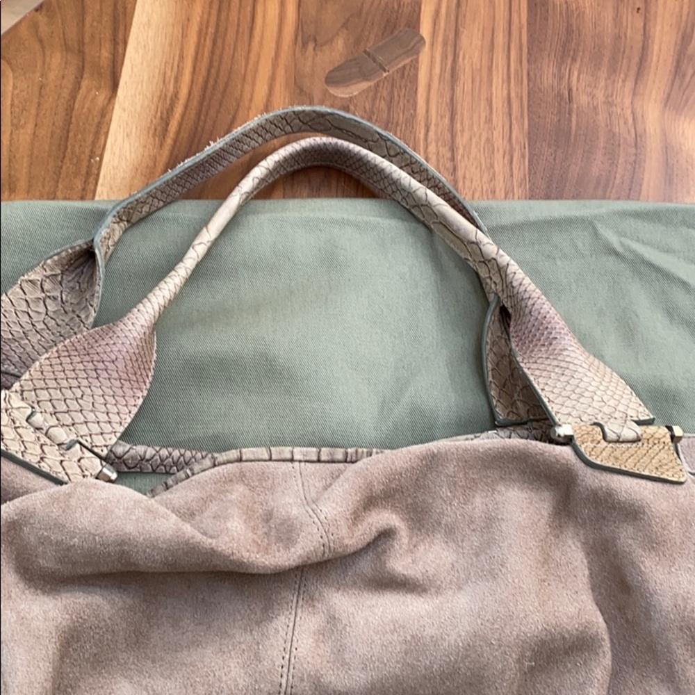 GInette suede grey purse with snake skin handles